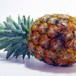 Does pineapple dissolve blood clots?