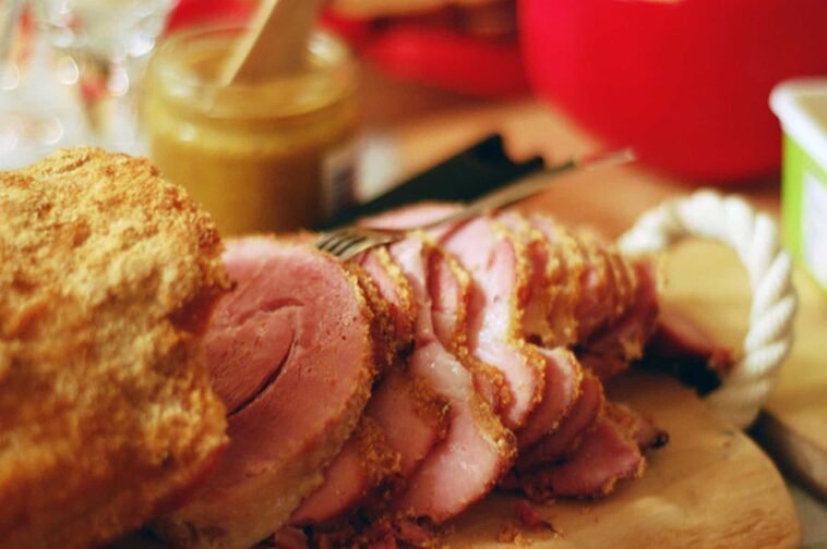 Does potbelly use processed meat?