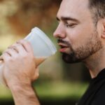 Does pure protein shakes have caffeine?