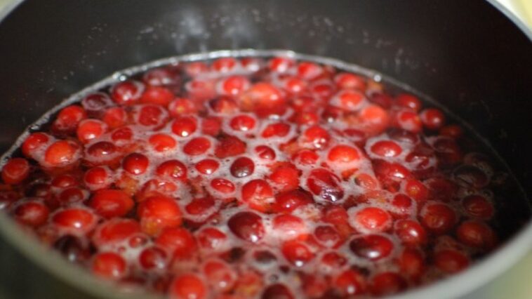 Does real Italian sauce have sugar?