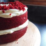 Does red velvet cake have chocolate in it?