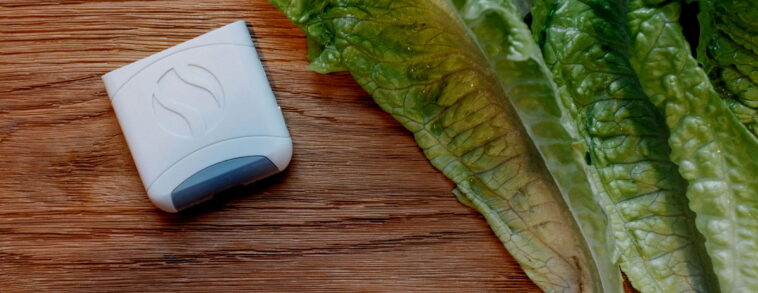 Does romaine lettuce cause gas and bloating?