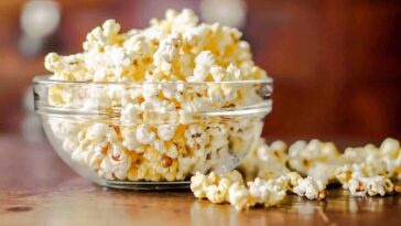 Does soaking popcorn make it pop better?