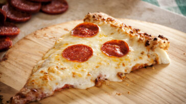 Does turkey pepperoni taste the same?