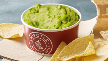 How big is large chips and guac at Chipotle?