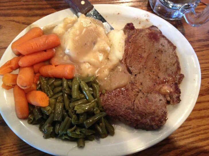 How big is the Cracker Barrel sirloin?