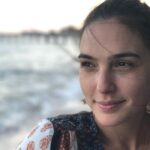 How do I make up like Gal Gadot?