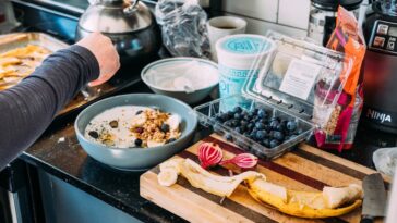 How do busy families meal prep?