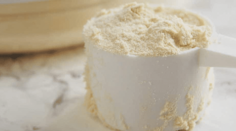 How do you add unflavored protein powder to soup?