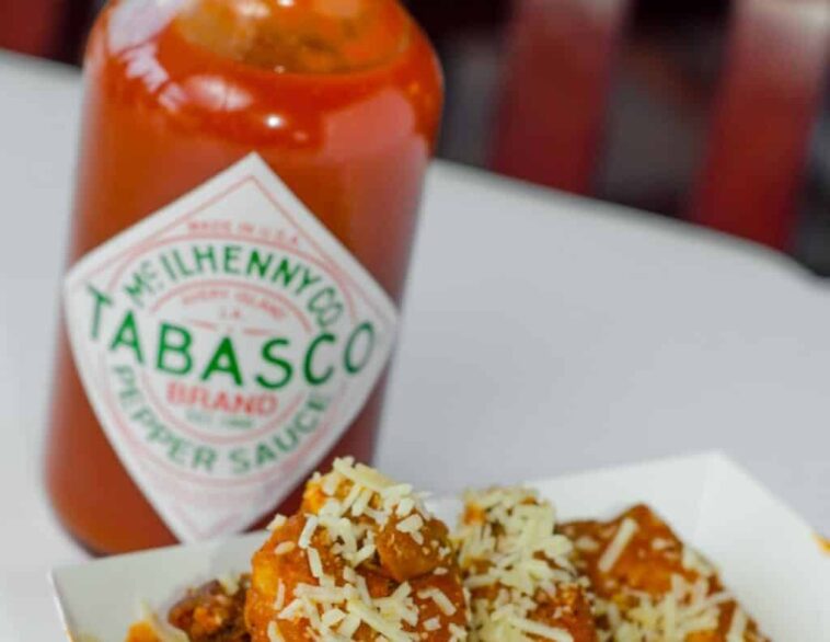 How do you cut the sweetness in hot sauce?