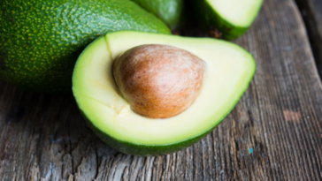 How do you eat a raw avocado?