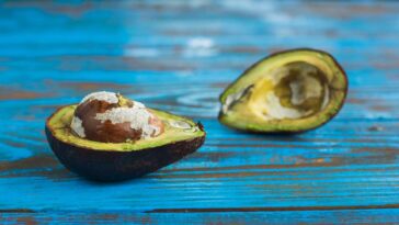 How do you know if an avocado is good?