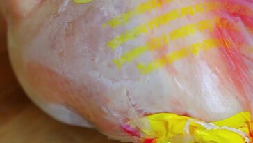 How do you know if raw chicken is bad?