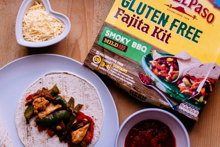 How do you make Old El Paso fajita seasoning mix?