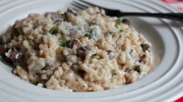 How do you make risotto in the oven?