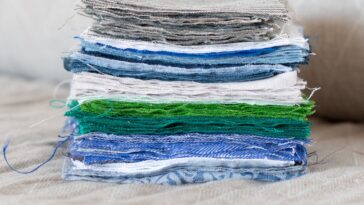 How do you pronounce linen fabric?