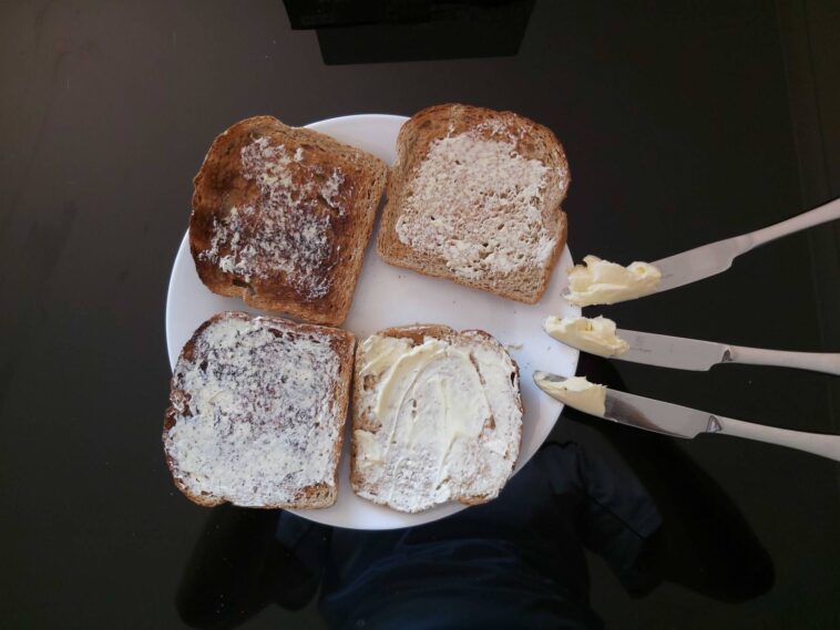 How do you put PB2 on toast?