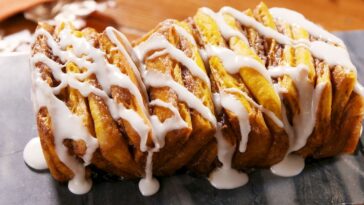 How do you reheat cinnamon pull apart?