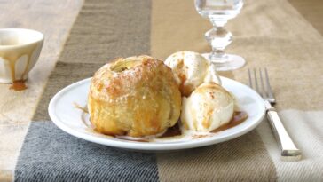 How do you reheat frozen apple dumplings?