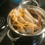 How do you steam tamales in the oven?