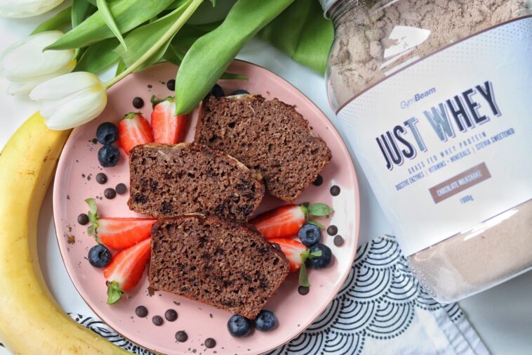 How does protein affect baking?