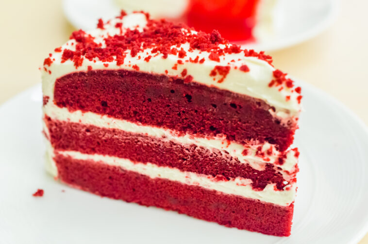 How is red velvet different from chocolate?