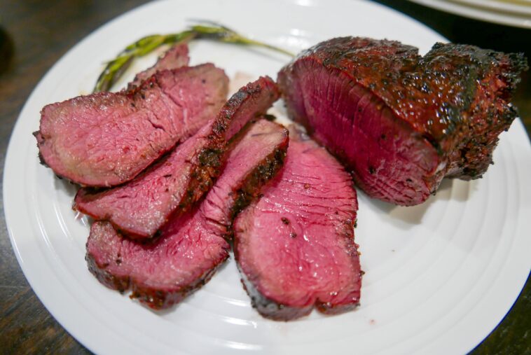 How long should you marinate a filet mignon?