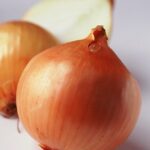 How long will chopped onions last in the fridge?