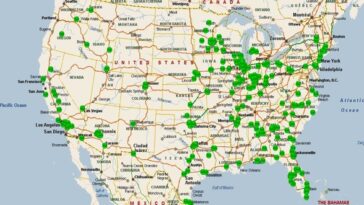 How many Cracker Barrels are there in the United States?