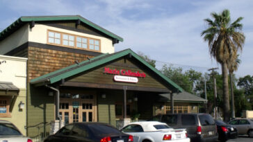 How many Marie Callender's are left in California?