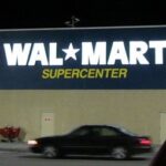 How many Walmart stores are closing in the United States?