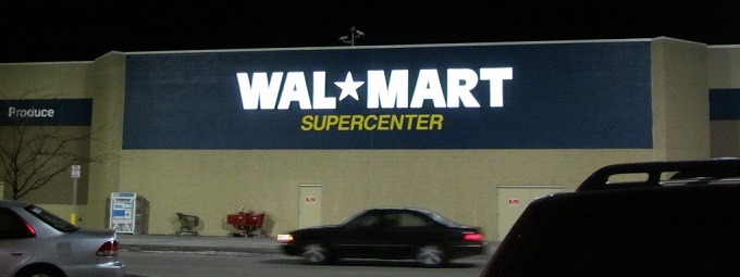 How many Walmart stores are closing in the United States?