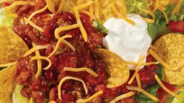 How many calories and carbs in Wendy's Taco Salad?