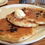 How many calories are in 3 Cracker Barrel pancakes?