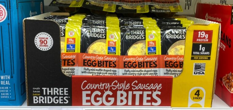 How many calories are in 3 bridges egg bites?