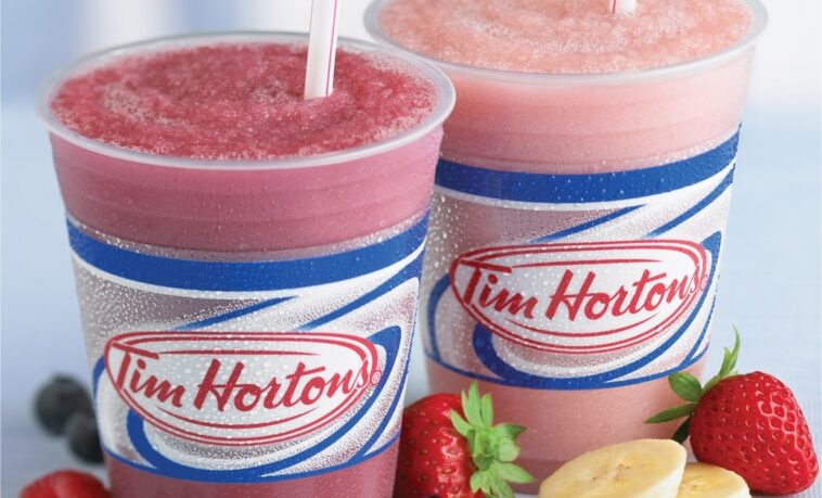 How many calories are in a Costco strawberry smoothie?