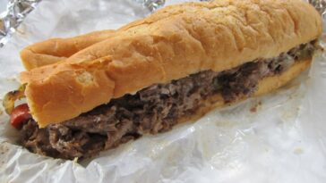 How many calories are in a Jersey Mike's Philly cheese steak?