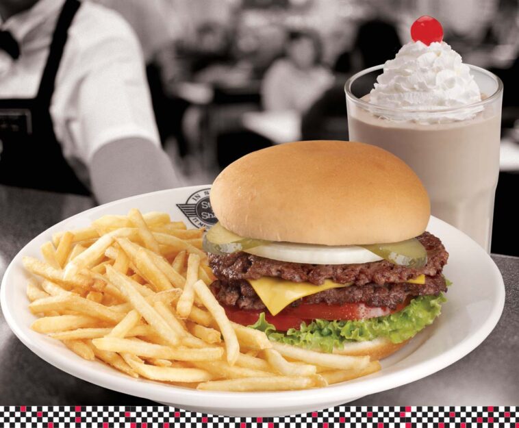How many calories are in a Steak n Shake burger?
