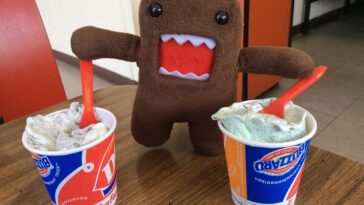 How many calories are in a small Oreo Blizzard?