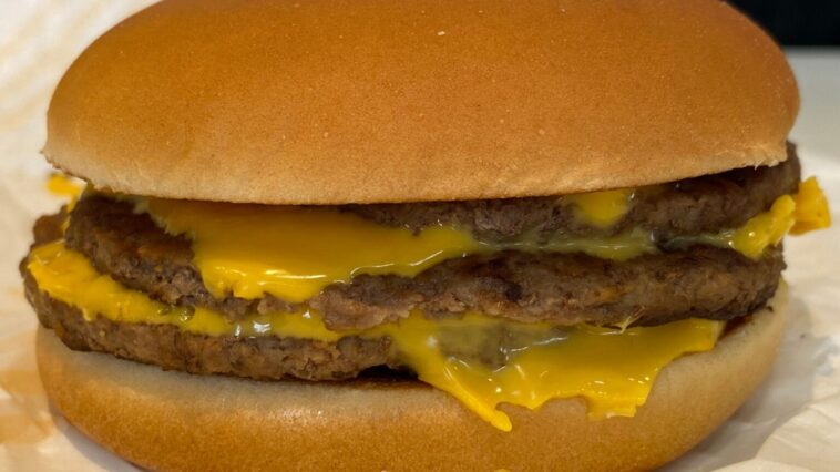 How many calories are in a triple cheeseburger from McDonalds?