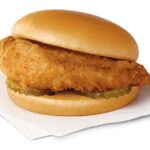 How many calories in Chick-fil-A chicken sandwich?