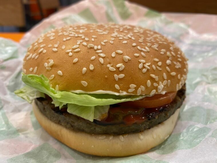 How many calories in a Burger King Whopper without mayo?