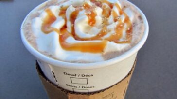 How many calories in a skinny vanilla latte at Starbucks?