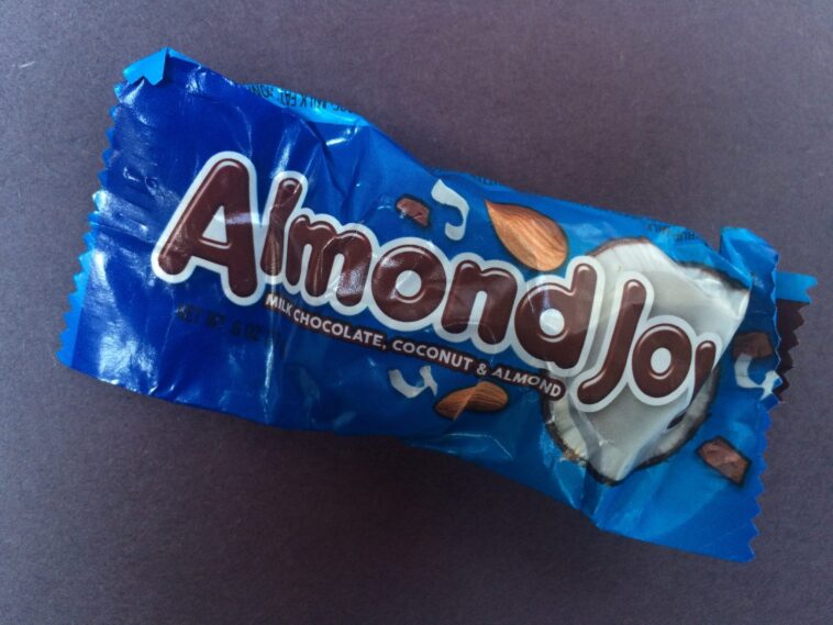 How many calories is a fun size Almond Joy?