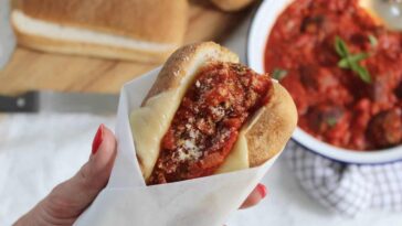 How many calories is a meatball sub from Subway?