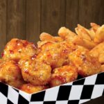 How many carbs are in Checkers chicken bites?