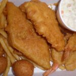 How many carbs in Long Johns Silvers fish?