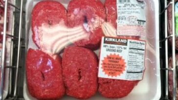 How many hamburgers come in a Costco pack?