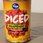 How many net carbs are in 1 cup of tomato sauce?