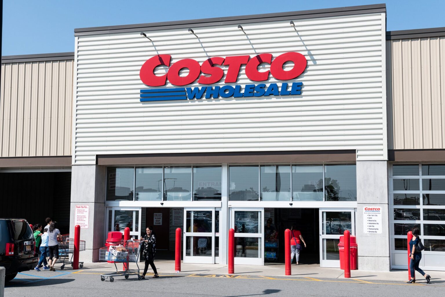 How many new stores is Costco opening in 2022?